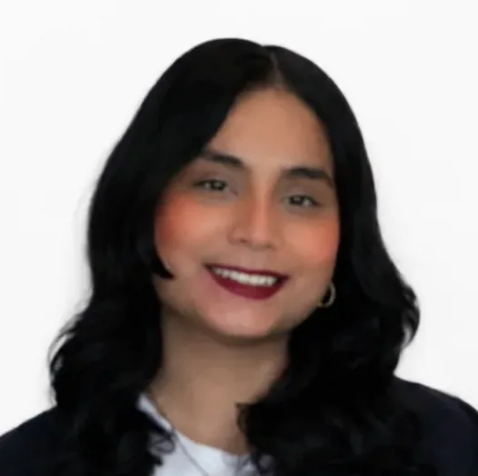 IVANA SOLÍS CMO