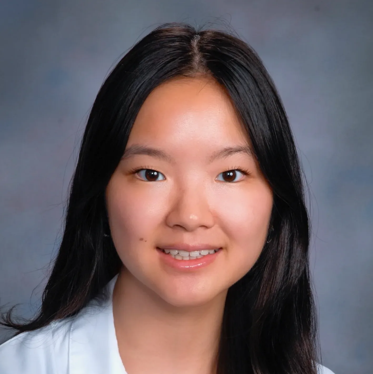Jaclyn Lo (Chair)